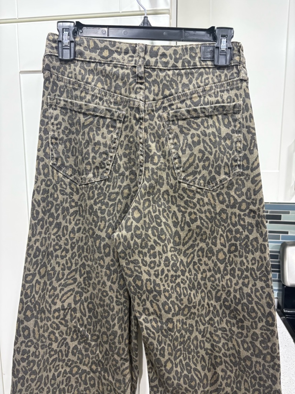 PTCL leopard print jeans - Picture 5 of 8